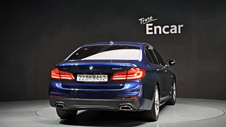 BMW 5-SERIES G30 2017