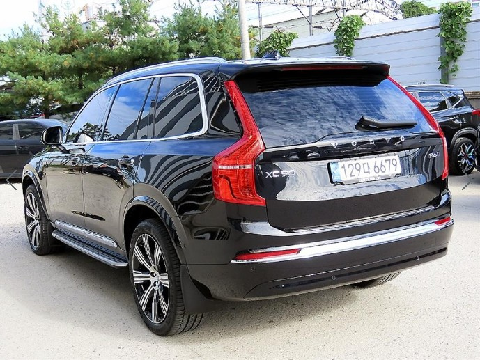 VOLVO XC90 2023