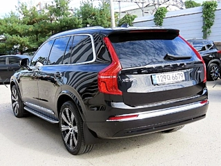 VOLVO XC90 2023