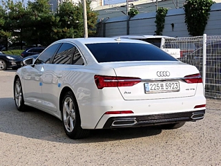 AUDI A6 C8 2021