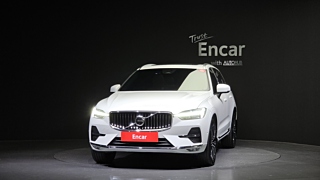 VOLVO XC60 2023