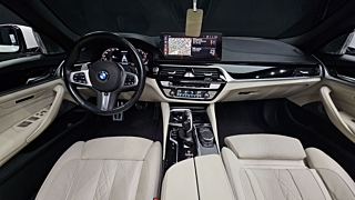 BMW 5-SERIES G30 2023