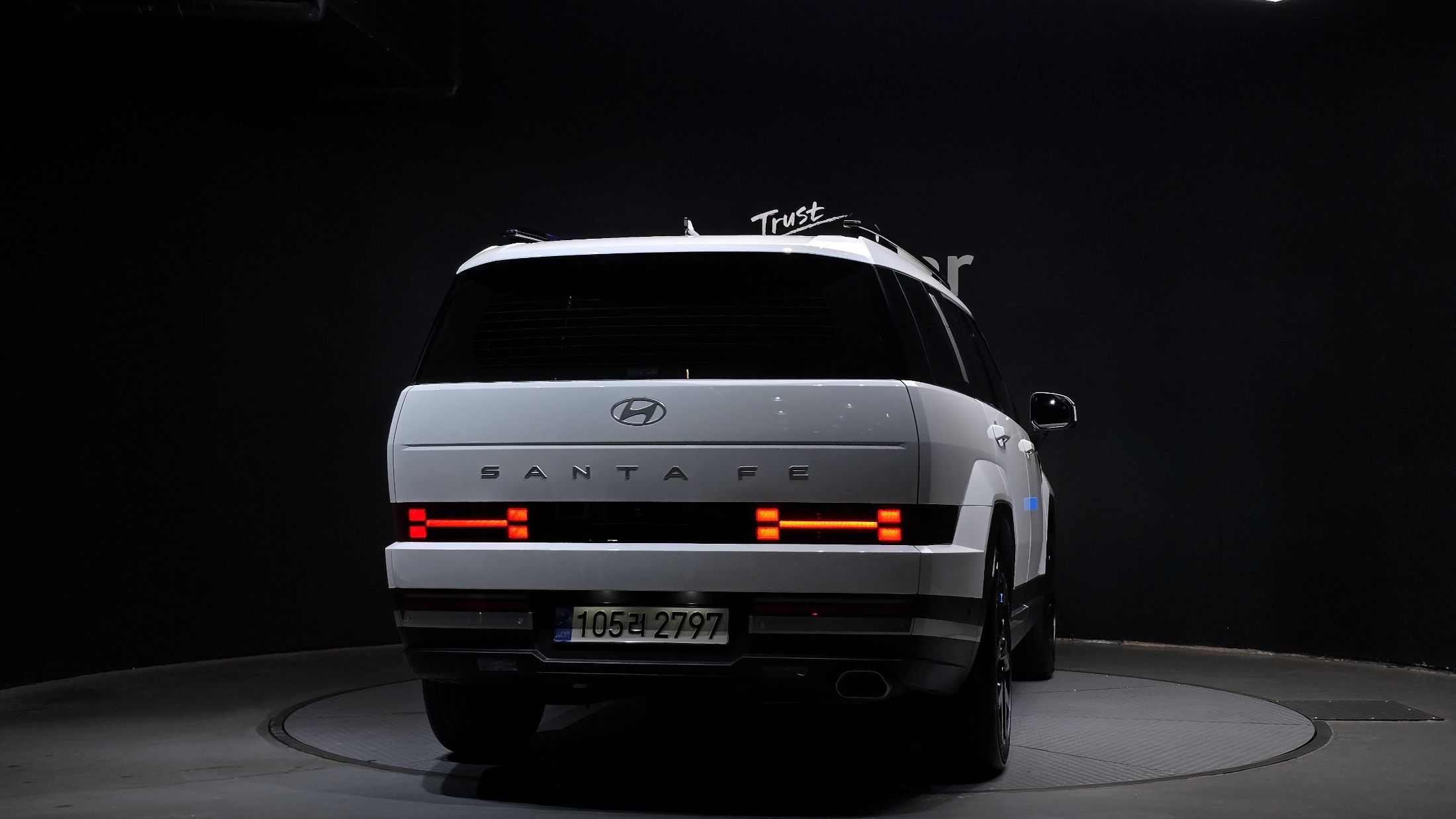 HYUNDAI SANTAFE MX5 2023