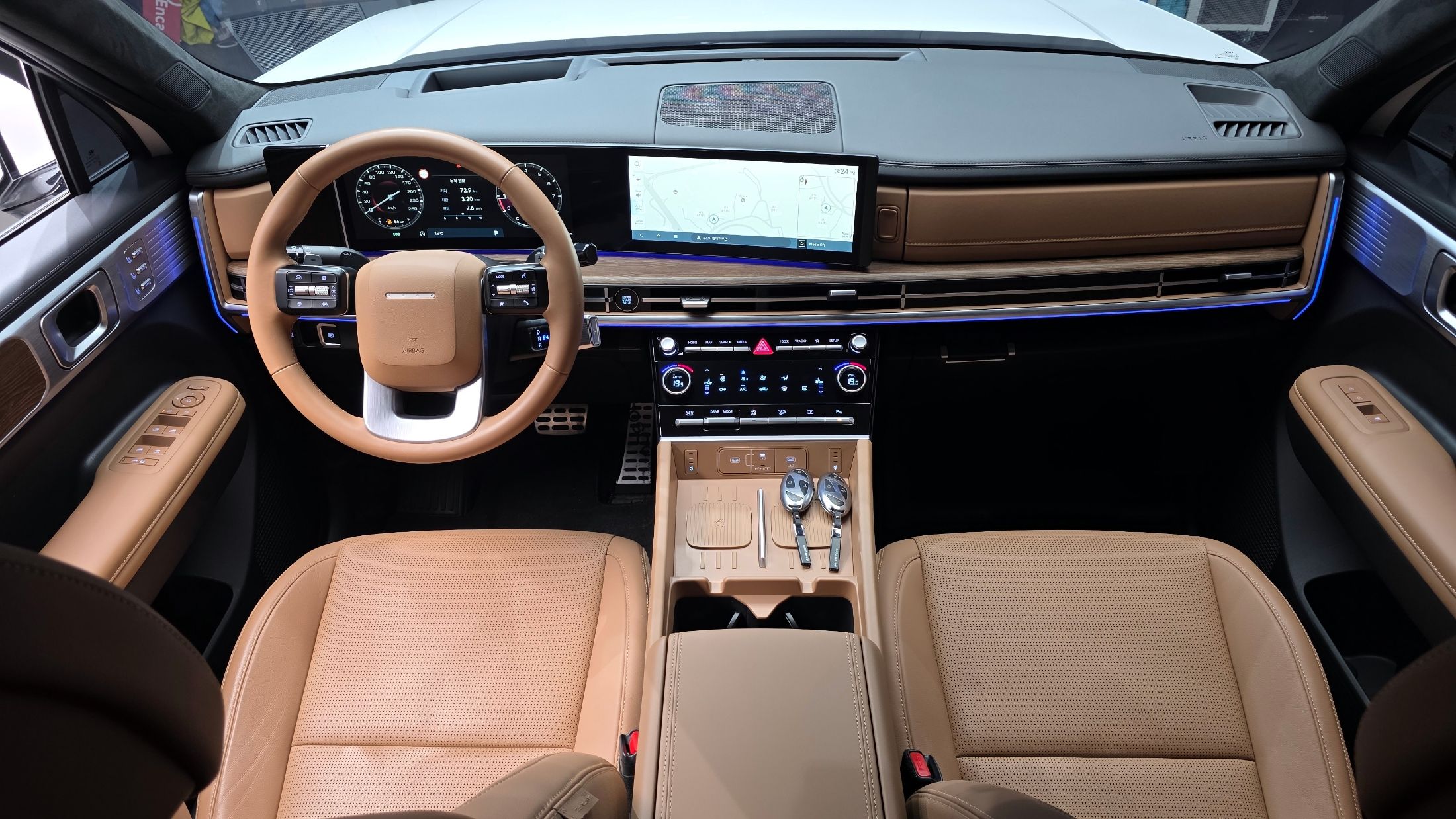 HYUNDAI SANTAFE MX5 2023