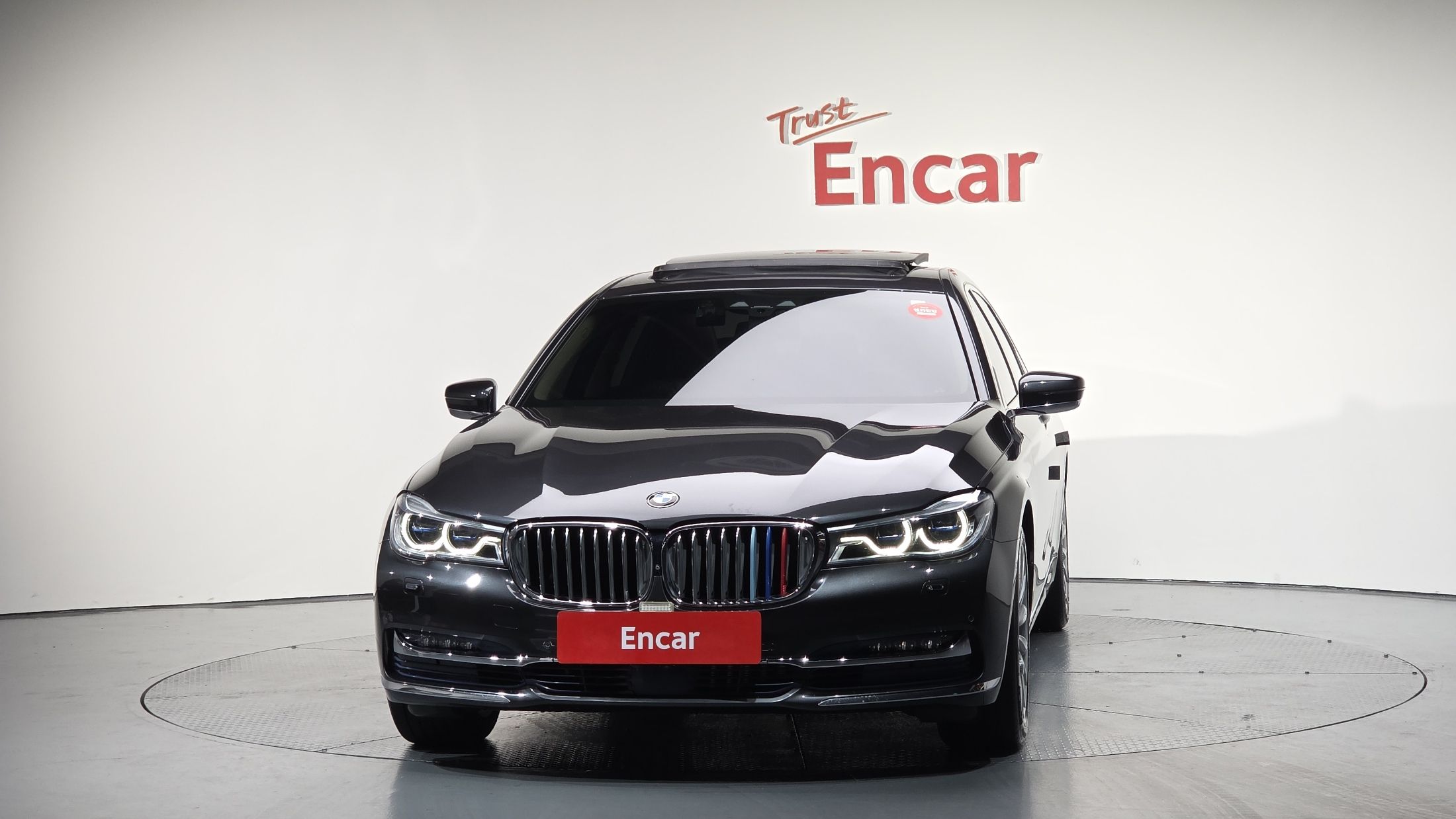 BMW 7-SERIES G11 2016