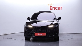 MASERATI LEVANTE 2018