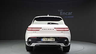 GENESIS GV70 2022