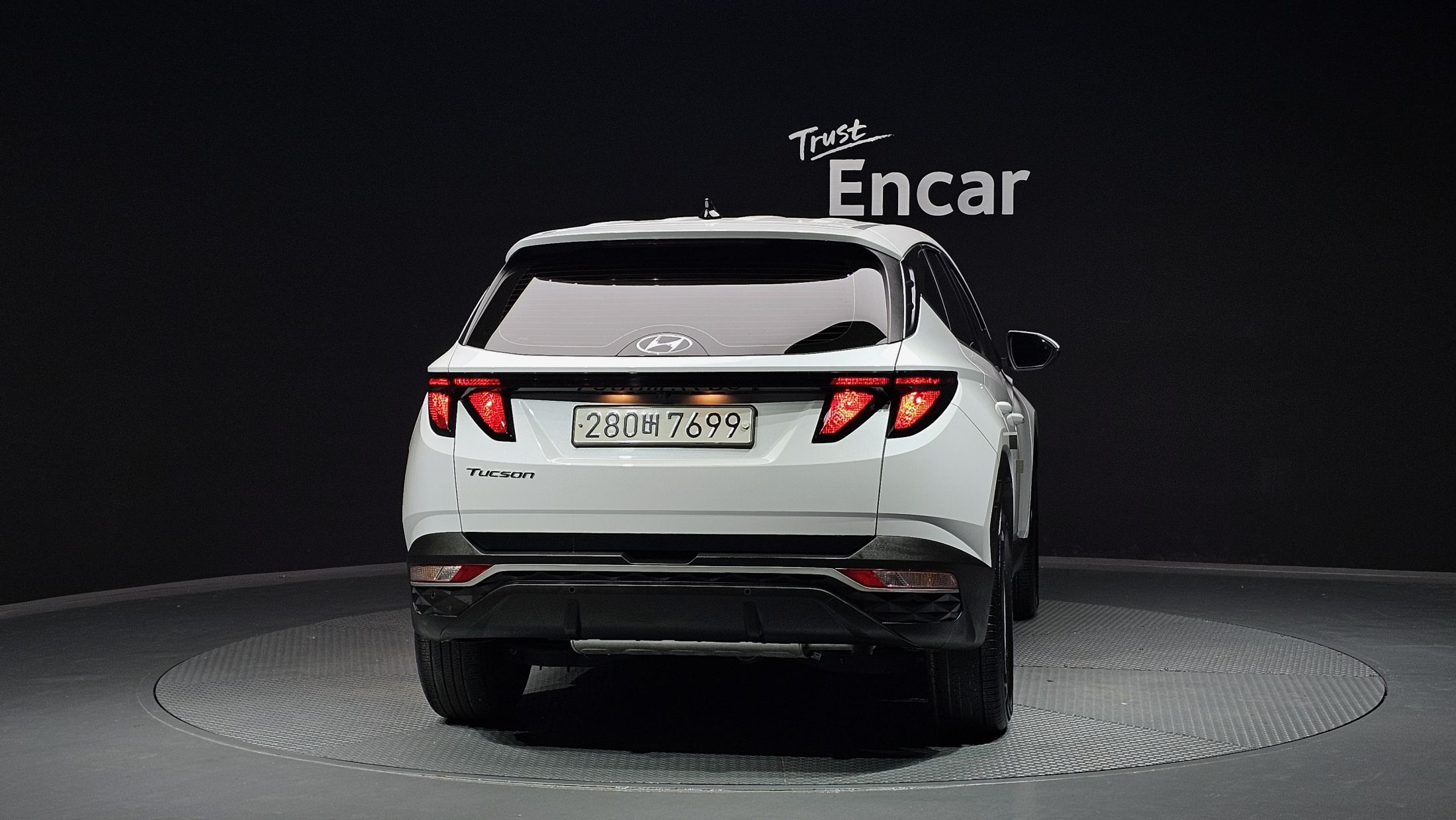 HYUNDAI TUCSON NX4 2021