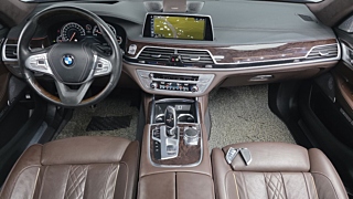 BMW 7-SERIES G11 2017