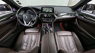 BMW 5-SERIES G30 2017