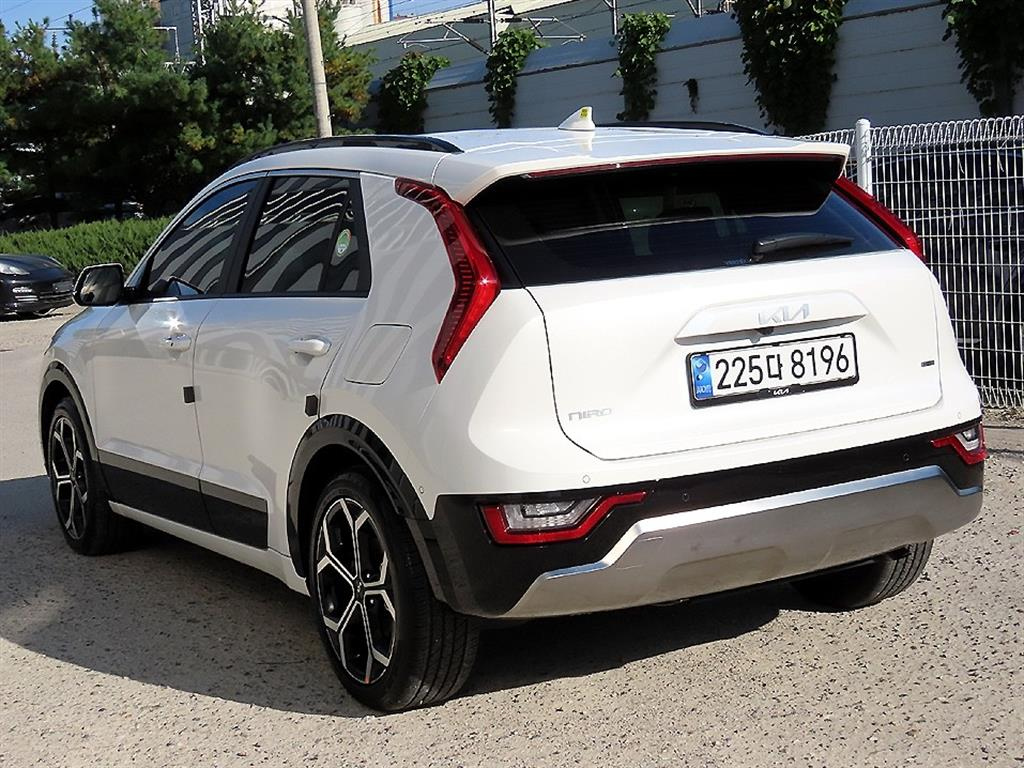 KIA NIRO 2023