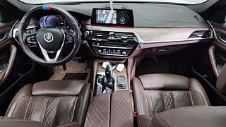 BMW 5-SERIES G30 2017