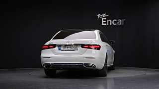 MERCEDES BENZ E-CLASS W213 2021