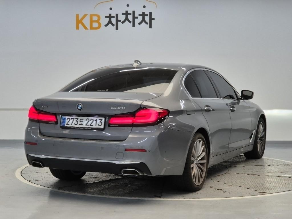 BMW 5-SERIES G30 2023