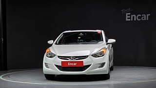 HYUNDAI AVANTE MD 2010