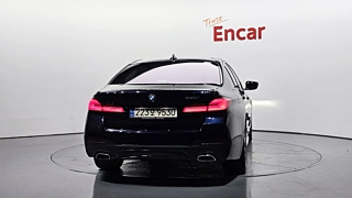 BMW 5-SERIES G30 2021