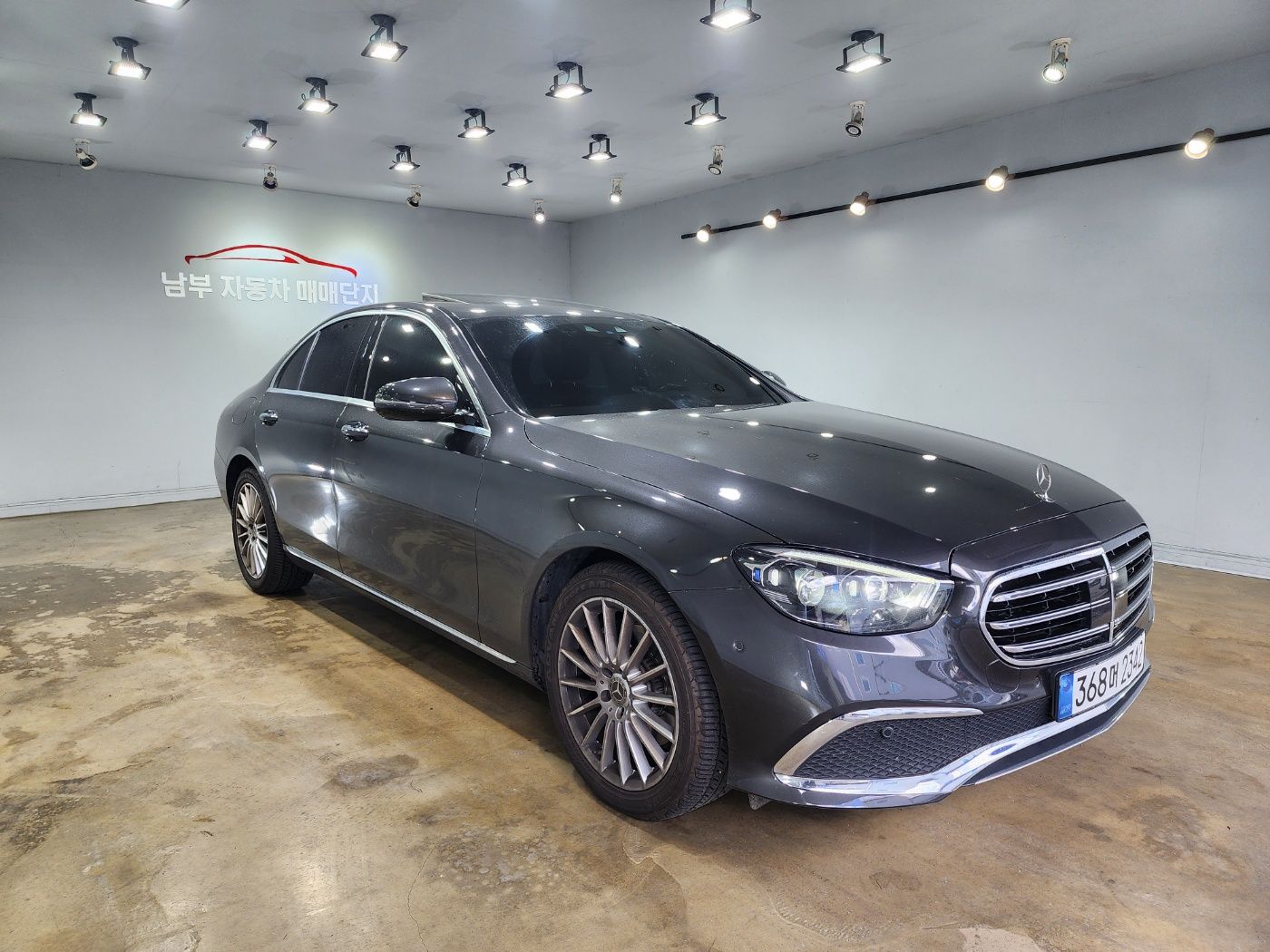 MERCEDES BENZ E-CLASS W213 2020