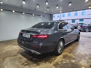 MERCEDES BENZ E-CLASS W213 2020