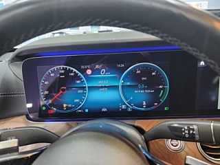 MERCEDES BENZ E-CLASS W213 2020