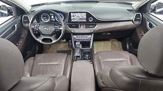 HYUNDAI GRANDEUR IG 2017