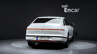 HYUNDAI GRANDEUR HYBRID GN7 2023