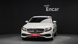 MERCEDES BENZ E-CLASS W213 2016