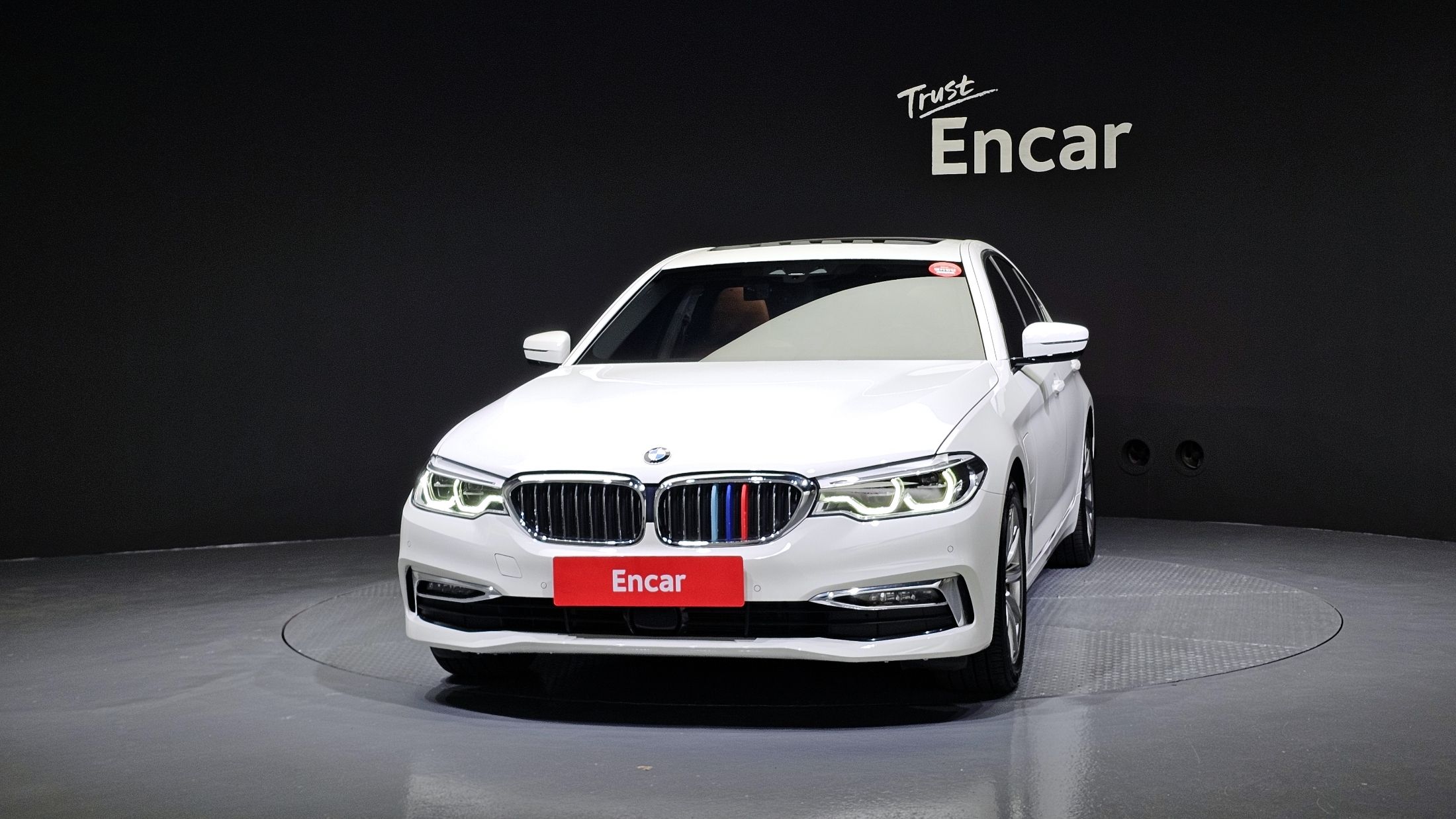 BMW 5-SERIES G30 2020