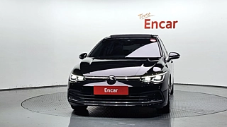 VOLKSWAGEN GOLF 2023