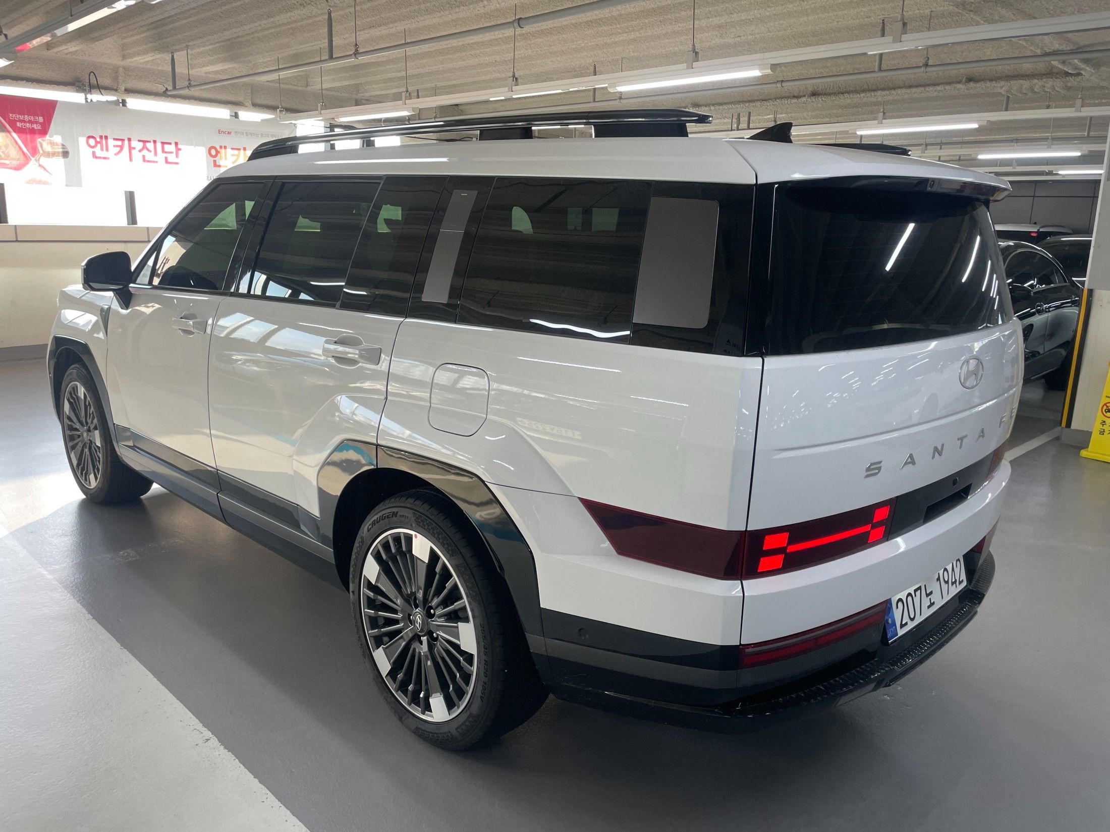 HYUNDAI SANTAFE MX5 2023