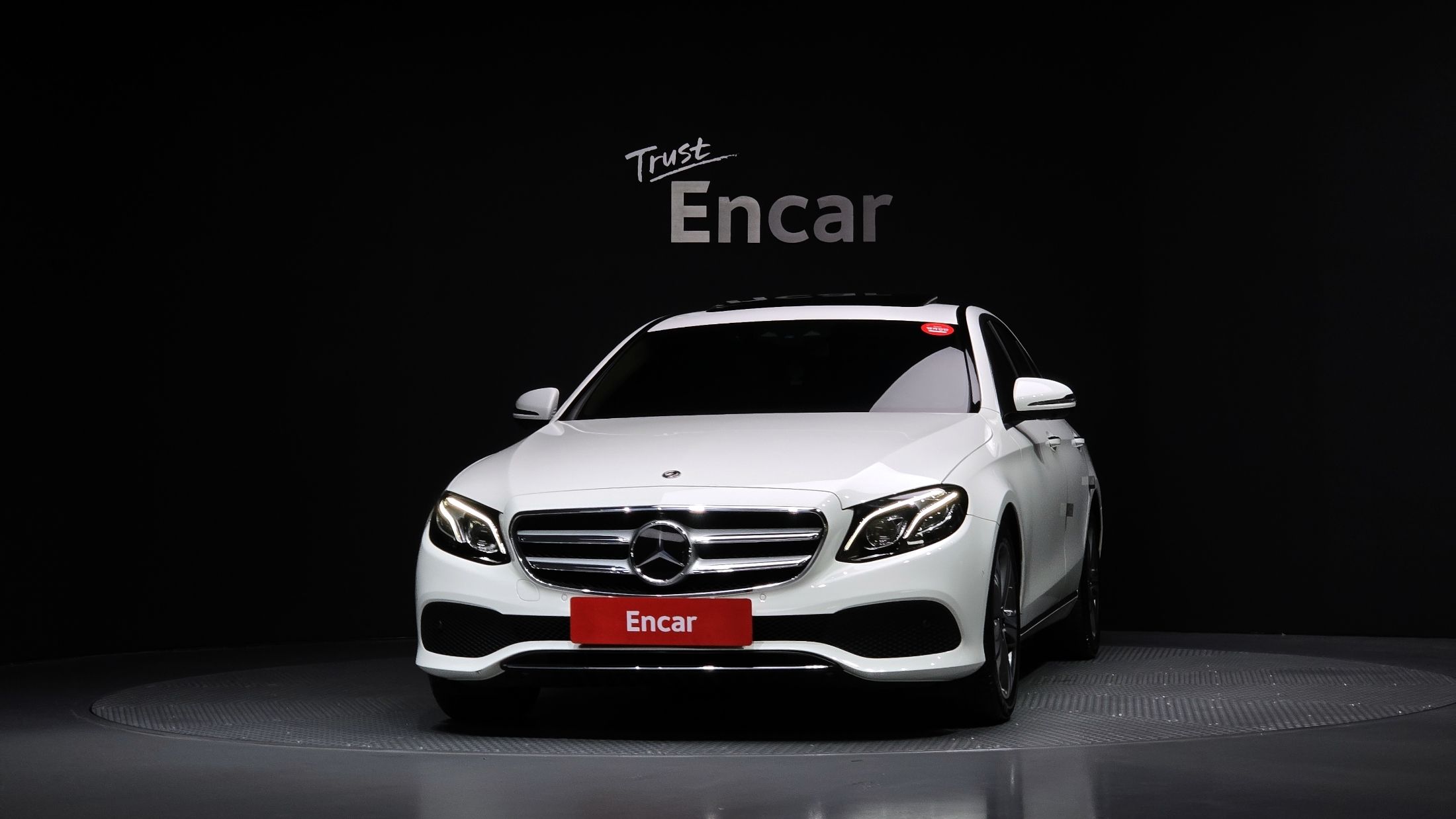 MERCEDES BENZ E-CLASS W213 2020