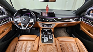 BMW 7-SERIES G11 2020