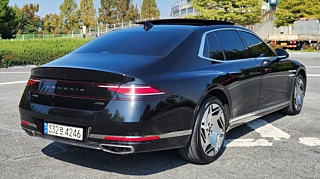 GENESIS G90 RS4 2023