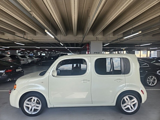 NISSAN CUBE 2011