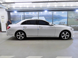 MERCEDES BENZ E-CLASS W213 2018