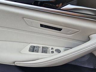 BMW 5-SERIES G30 2023