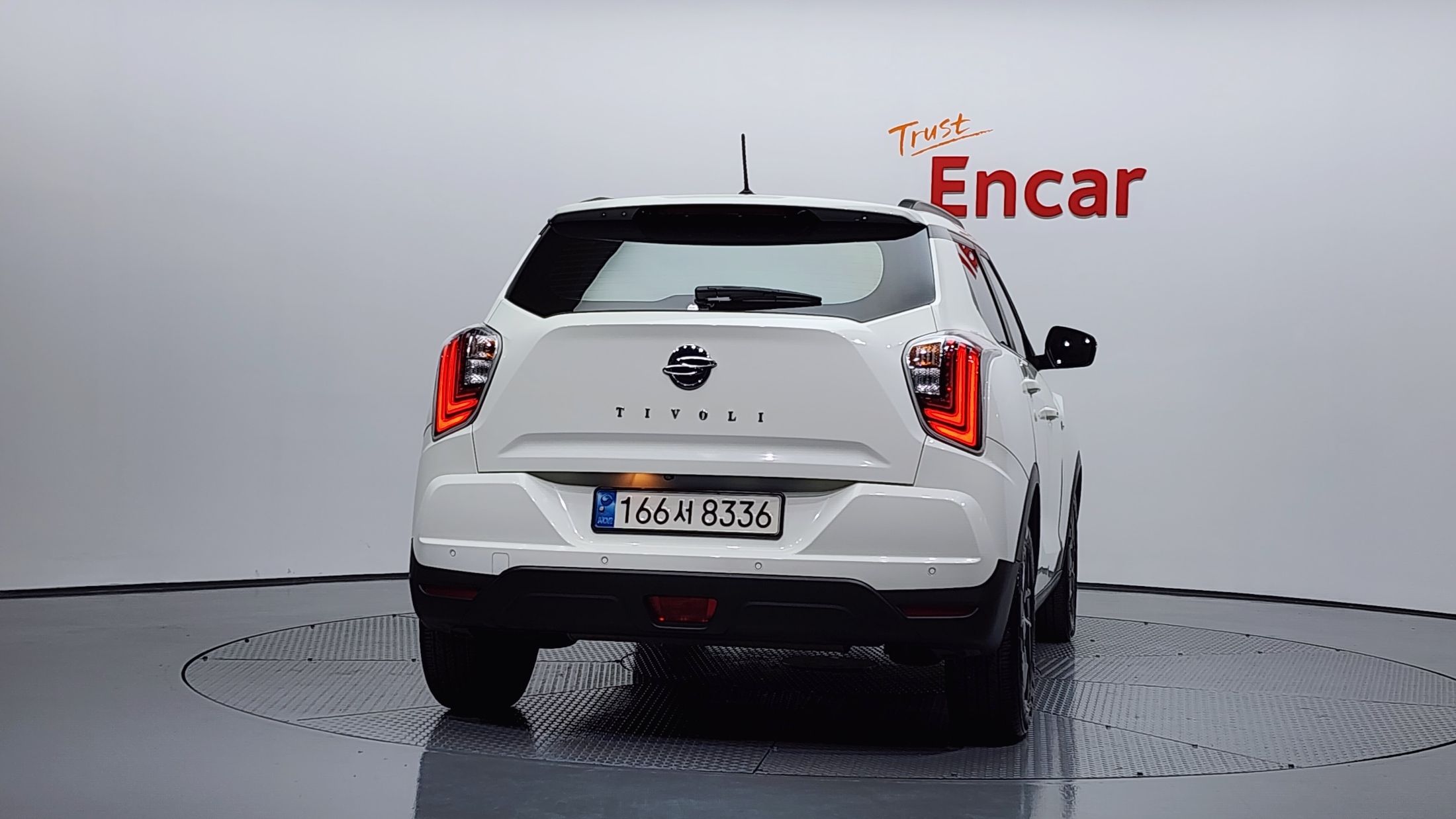 SSANGYONG TIVOLI VERY NEW 2022