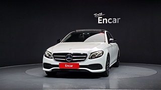 MERCEDES BENZ E-CLASS W213 2016