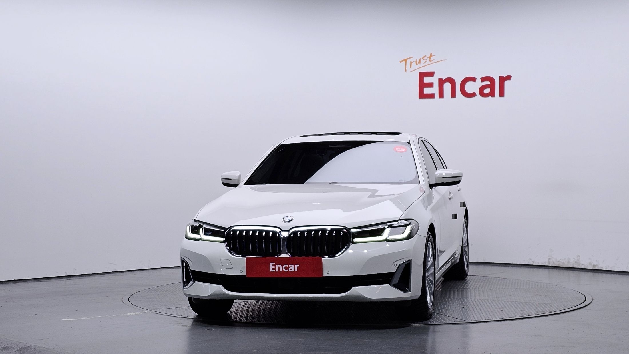 BMW 5-SERIES G30 2020