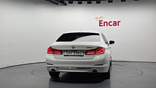 BMW 5-SERIES G30 2018