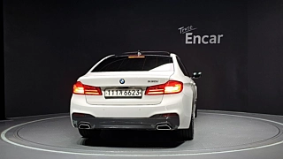 BMW 5-SERIES G30 2020