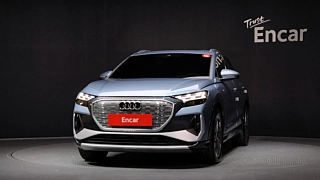 AUDI Q4 E-TRON F4 2023