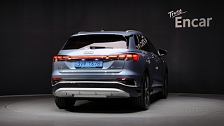 AUDI Q4 E-TRON F4 2023