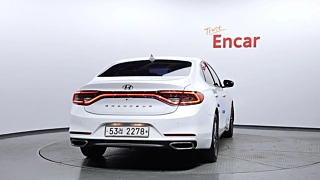 HYUNDAI GRANDEUR IG 2017