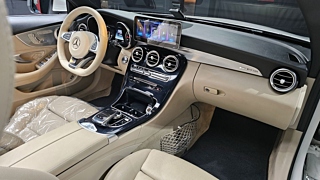 MERCEDES BENZ C-CLASS W205 2017