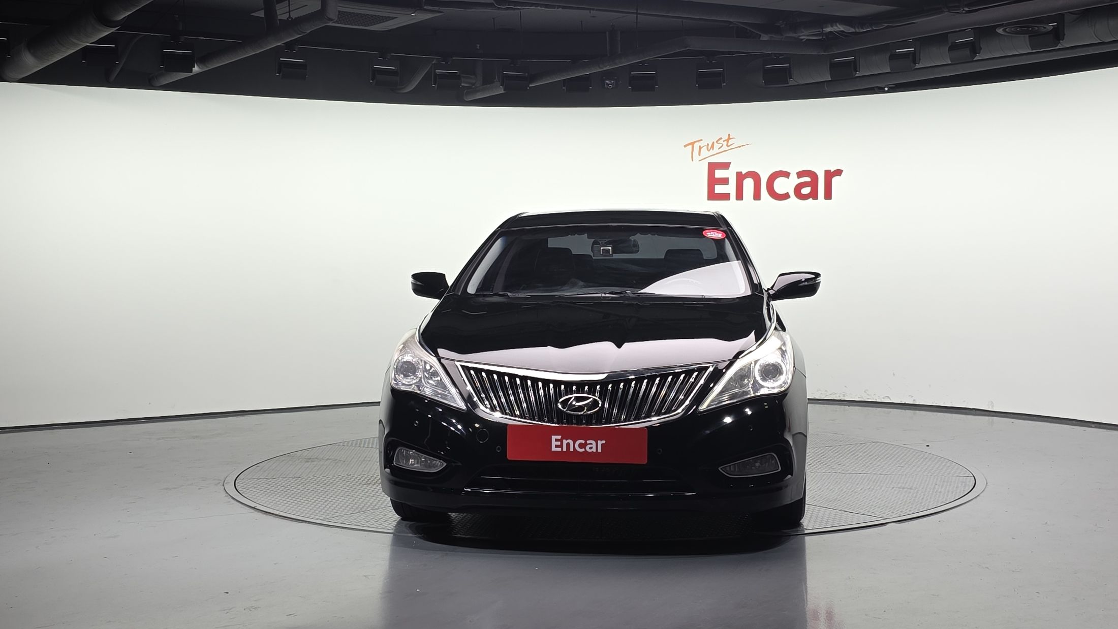 HYUNDAI GRANDEUR HG 2012