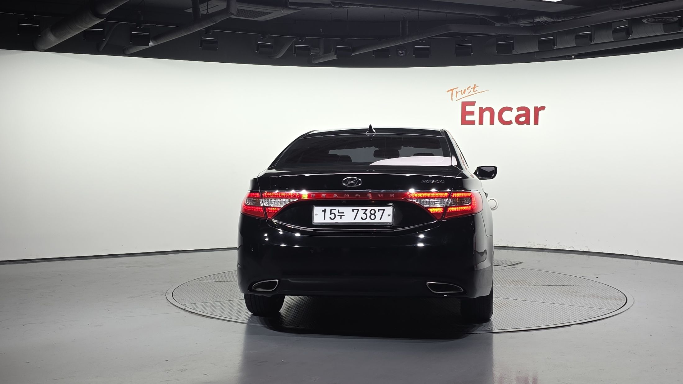 HYUNDAI GRANDEUR HG 2012