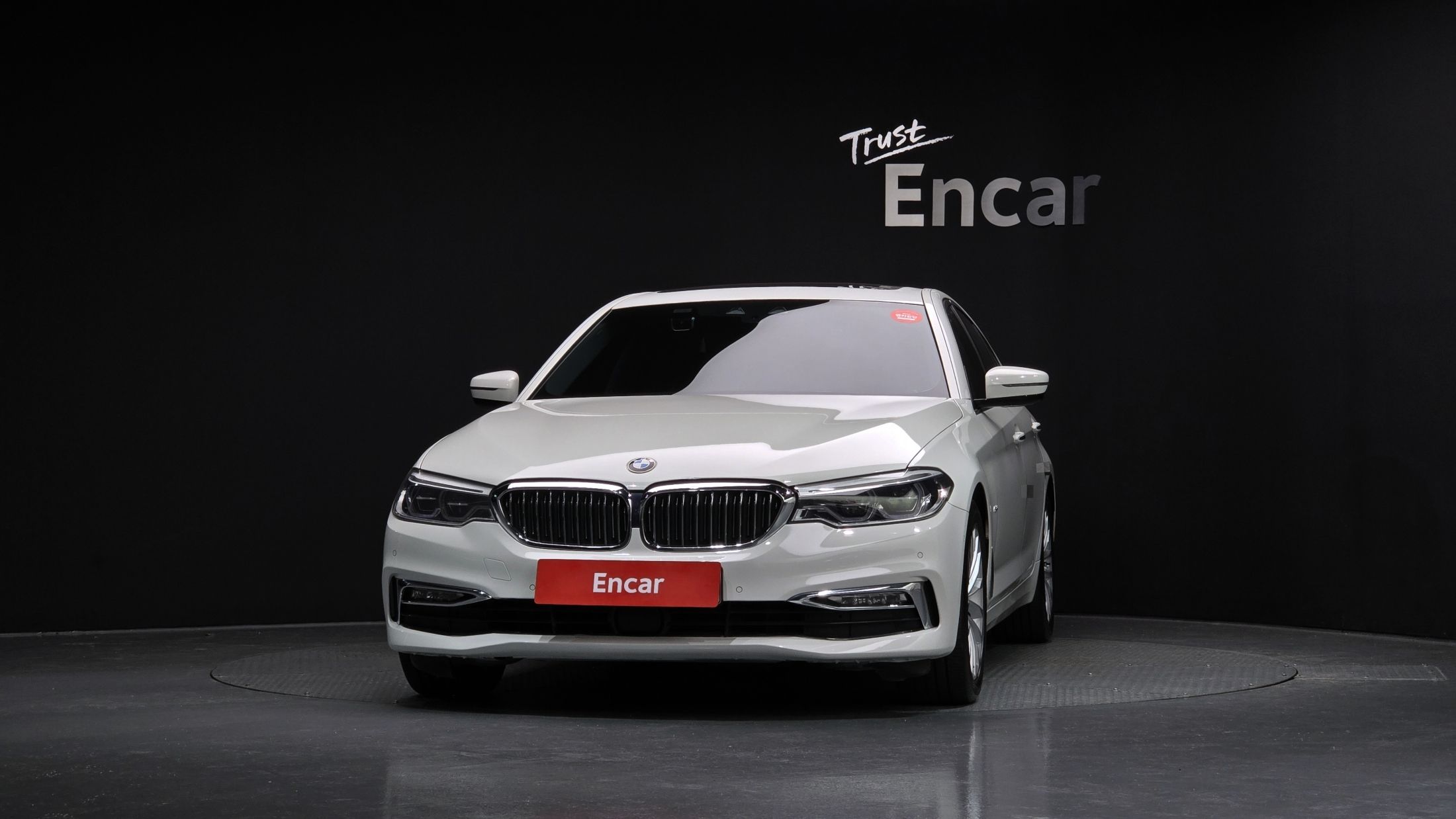 BMW 5-SERIES G30 2018