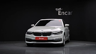 BMW 5-SERIES G30 2018