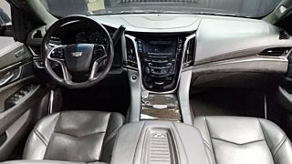 CADILLAC ESCALADE 2019