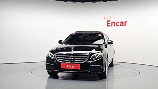 MERCEDES BENZ E-CLASS W213 2020